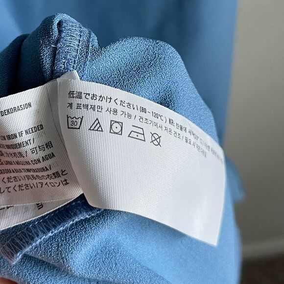 Abercrombie & Fitch Strappy Halter Keyhole Midi Dress in Blue - Picture 9 of 12